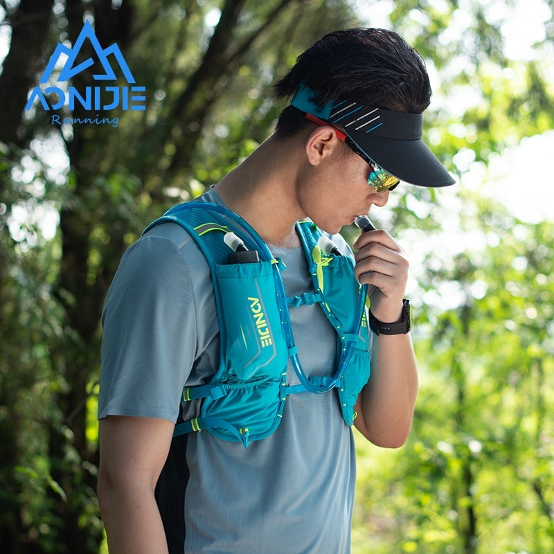Aonijie Running Vest Backpack 5L- GRAY (Vest Only)