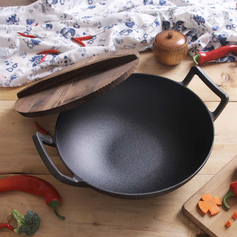 Happiness CAST IRON WOK 36cm x 10cm - Pre Seasoned Wok with Glass Lid