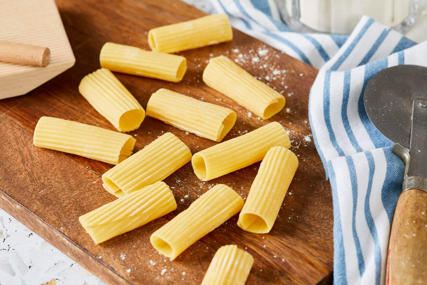 1 CASE (14 pcs) 500G - IDEAL GOURMET PASTA Rigatoni  TUBE-SHAPED PASTA